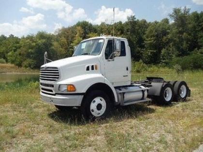 2007 STERLING AT9500 CONVENTIONAL DAY CAB